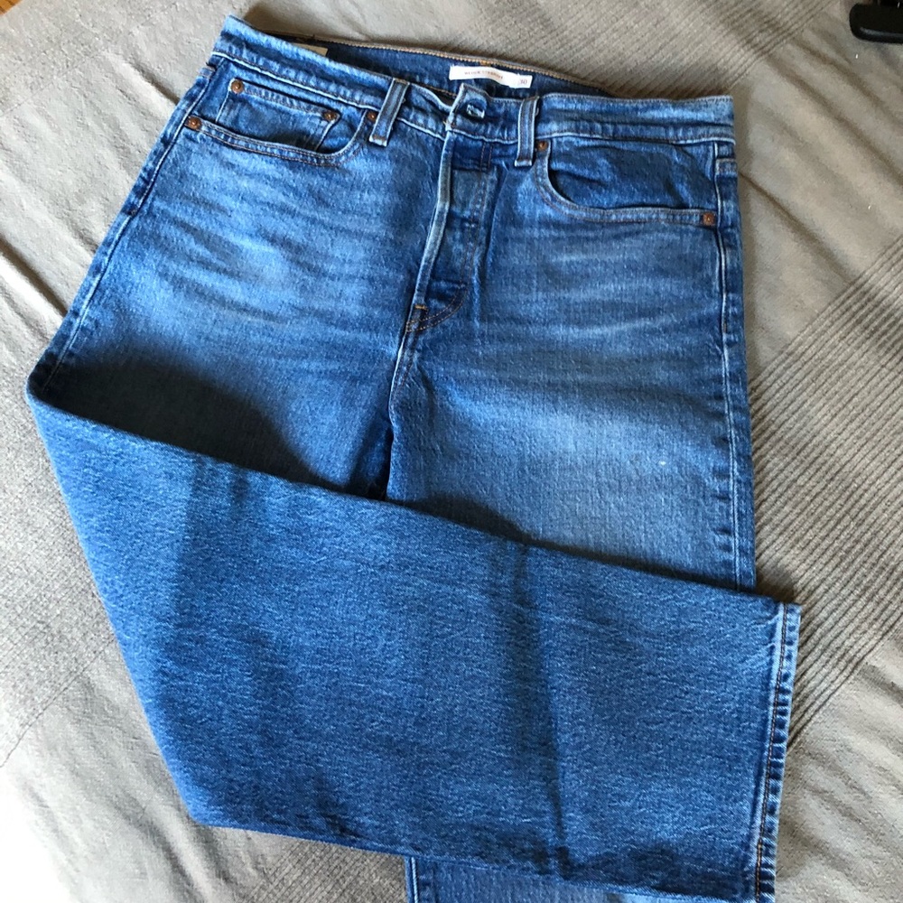 Levi’s Wedgie Straight Size 30